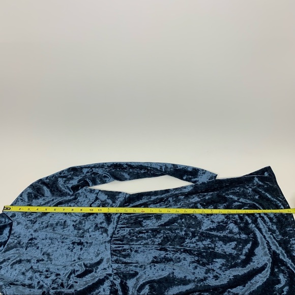 Urbanology Blue Crushed Velvet Long Sleeve Mini Dress Keyhole Back Size Small - Picture 12 of 13